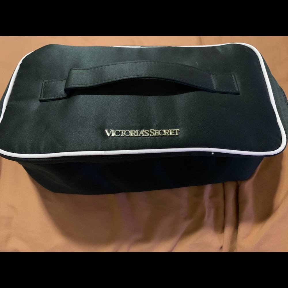 Overnight lingerie bag